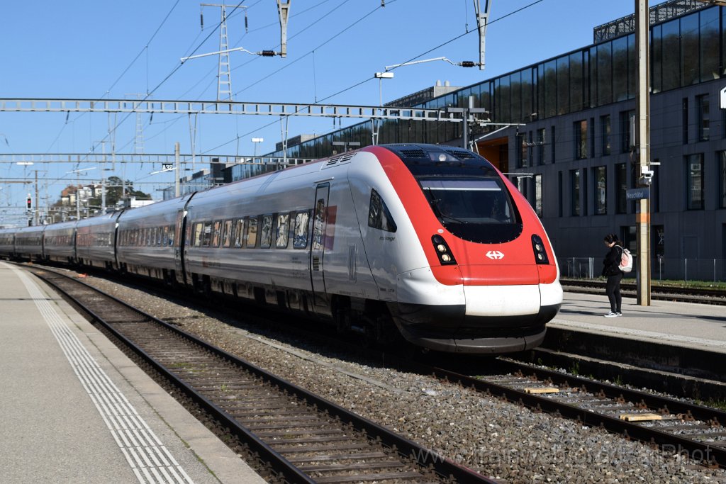 9632-0005-040425.jpg - SBB-CFF ICN RABe 500.038 "Arthur Honegger" / Neuchâtel 4.4.2025