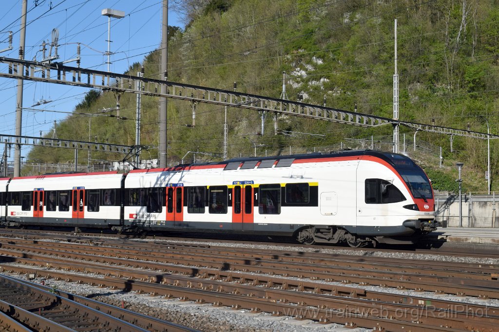 9634-0023-060425.jpg - SBB-CFF RABe 523.056 / Olten 6.4.2025