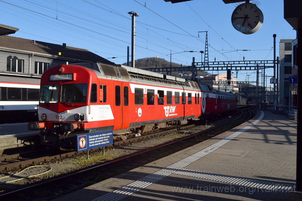 9636-0025-060425.jpg - RM Bt 922 + RBDe 566.222-6 / Olten 6.4.2025