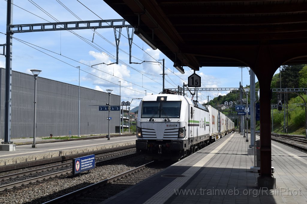 9660-0047-220425.jpg - RailCare Rem 476.457-7 "Aargau" / Stein-Säckingen 22.4.2025
