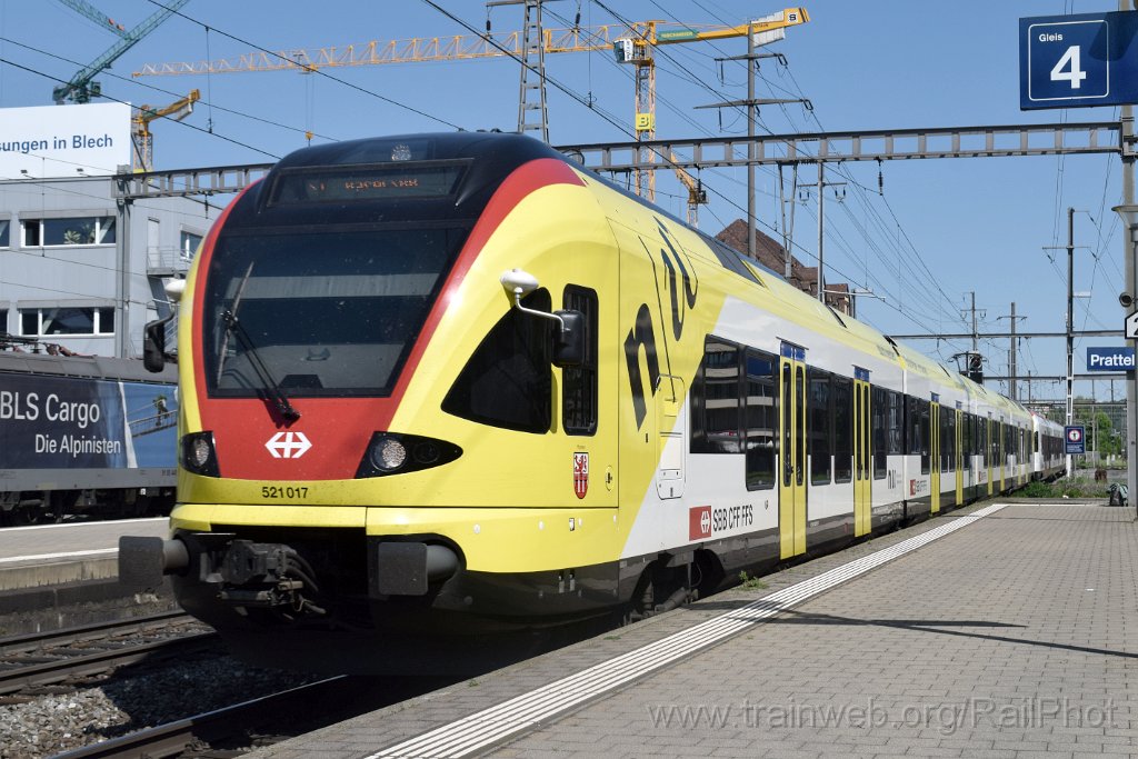 9685-0011-290425.jpg - SBB-CFF RABe 521.017 "Muttenz" / Pratteln 29.4.2025