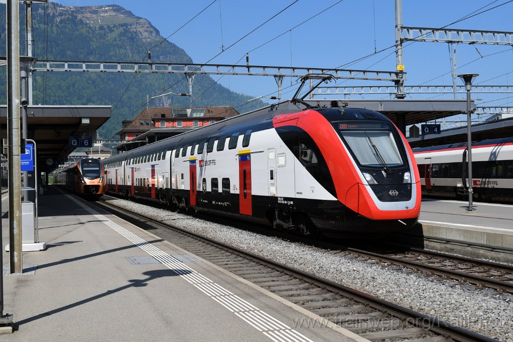 9715-0014-100525.jpg - SBB-CFF RABe 502.406 + SOB RABe 526.206-8 / Arth-Goldau 10.5.2025