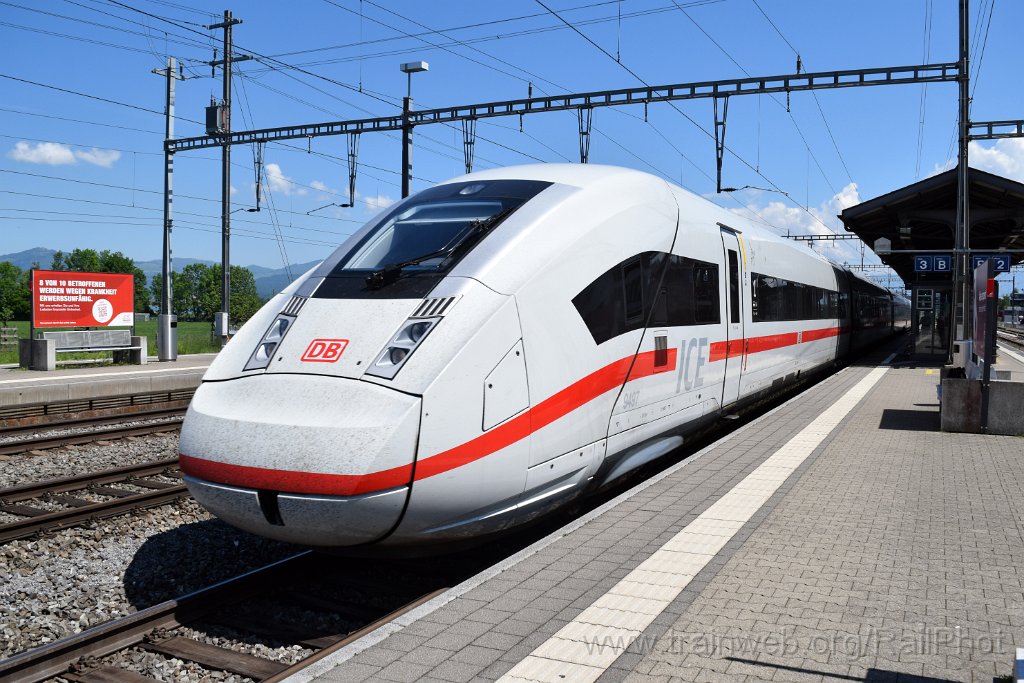 9727-0026-110525.jpg - DBAG ICE 812.097 / Pfäffikon SZ 11.5.2025