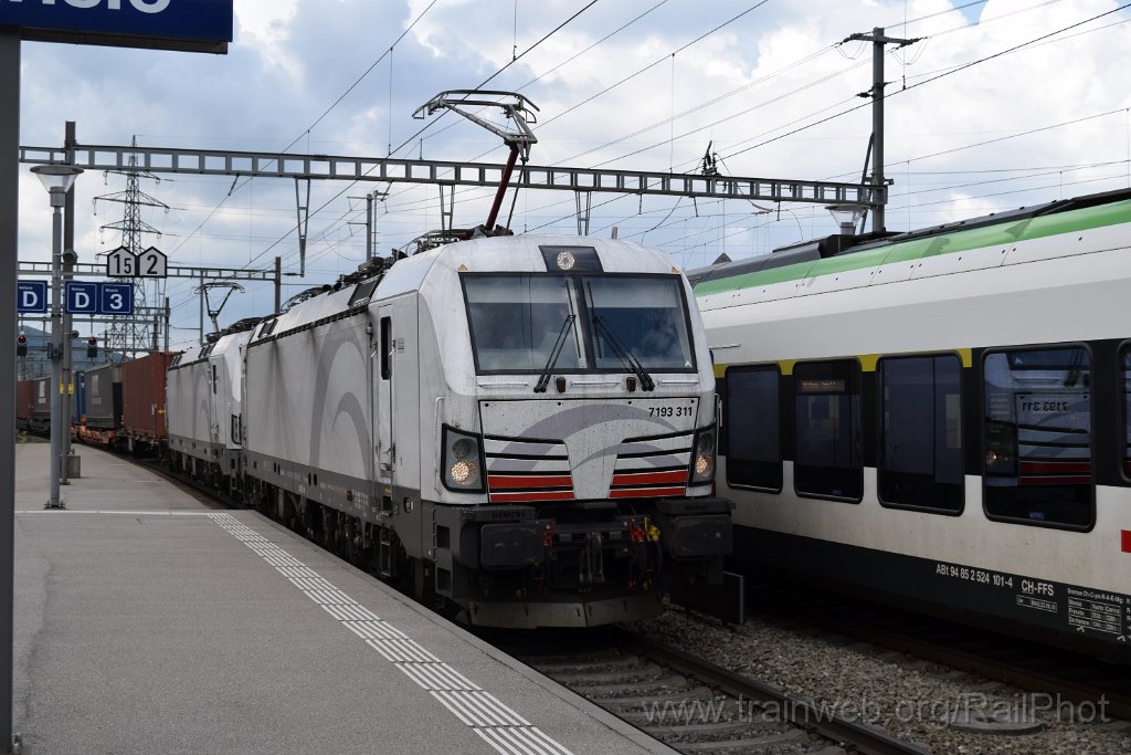9729-0028-140525.jpg - TXL 7193.311 + 7193.319 / Mendrisio 14.5.2025