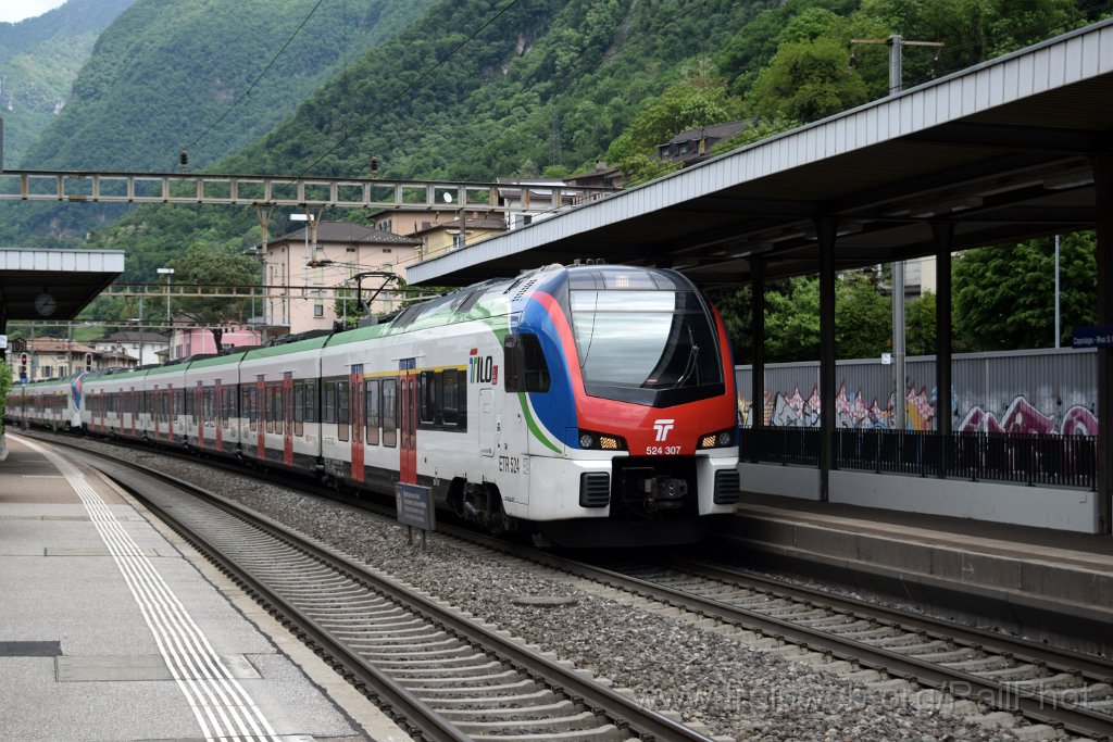 9731-0042-140525.jpg - SBB-CFF RABe 524.307 / Capolago Riva San Vitale 14.5.2025