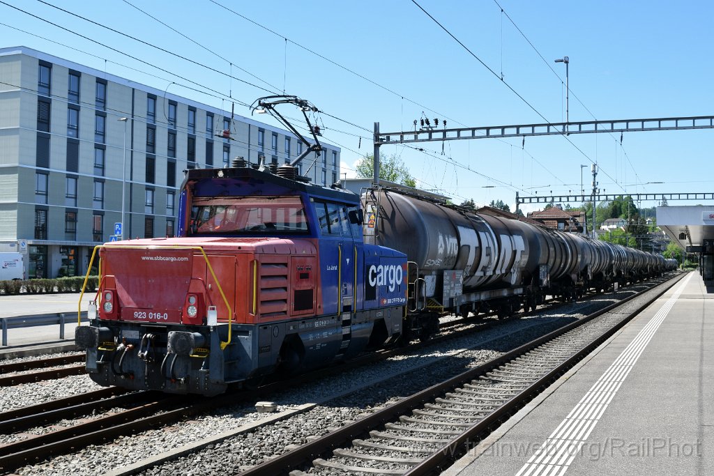 9753-0048-160525.jpg - SBB-CFF Eem 923.016-0 "Le Jorat" / St.Gallen-Haggen 16.5.2025