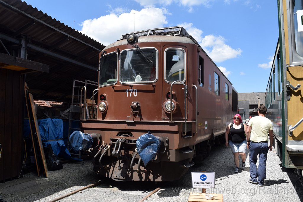 9758-0001-180525.jpg - BLS Re 4/4 170 "Brig-Glis" / Langnau im Emmental 18.5.2025