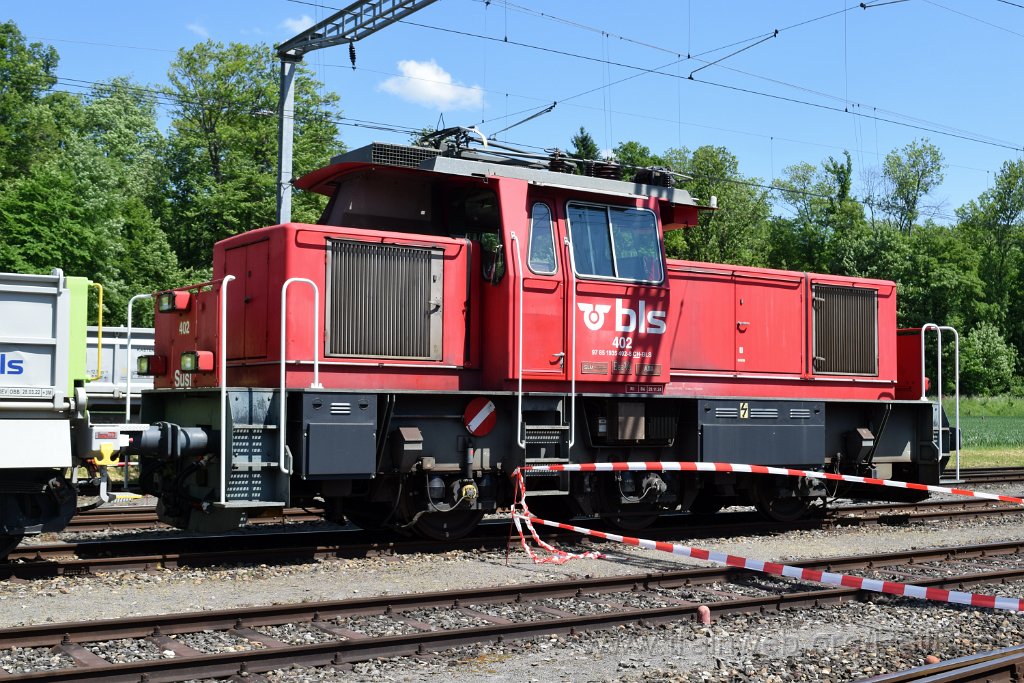9760-0007-180525.jpg - BLS Eea 3/3 402 "Susi" / Oberburg 18.5.2025
