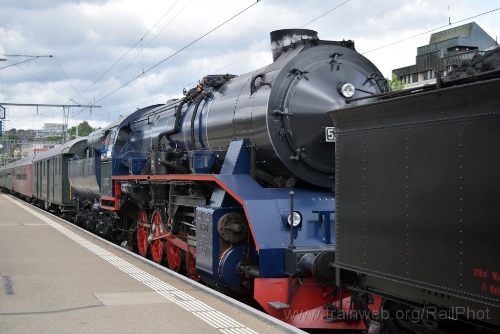 9772-0022-260525.jpg - DLM 52.8055 / Schaffhausen 26.5.2025