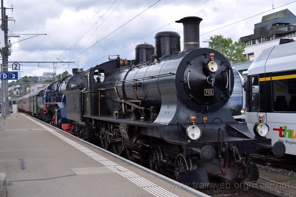 9773-0009-260525.jpg - SBB-CFF A 3/5 705 + DLM 52.8055 / Schaffhausen 26.5.2025