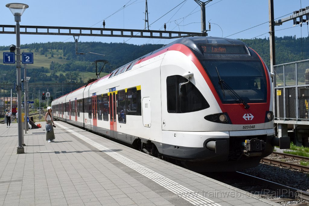 9840-0017-210625.jpg - SBB-CFF RABe 523.048 / Glovelier 21.6.2025
