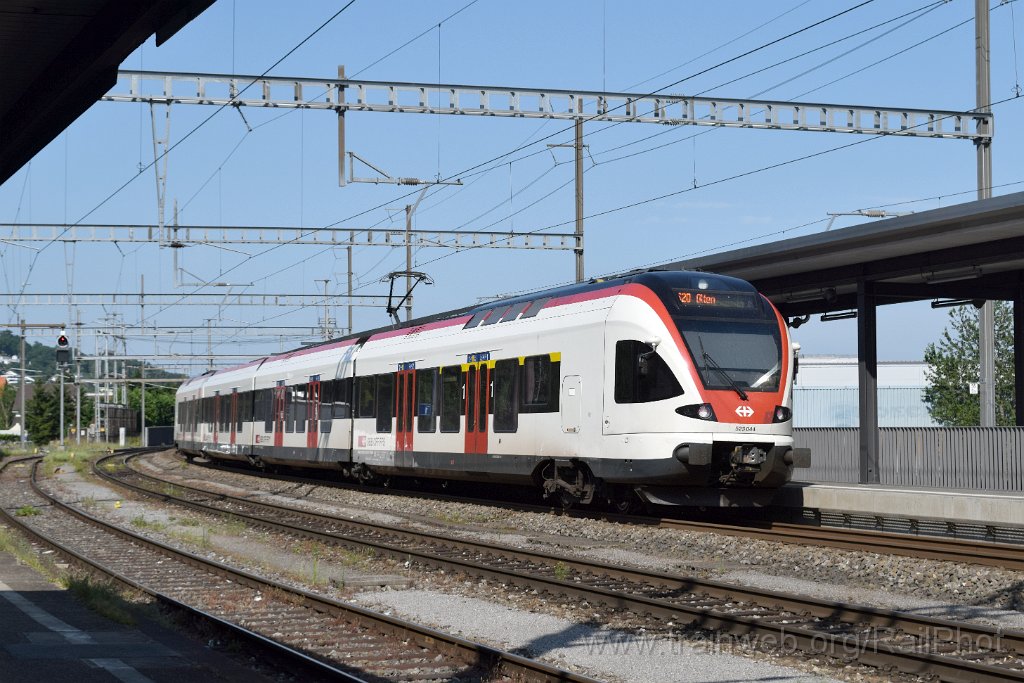 9841-0032-210625.jpg - SBB-CFF RABe 523.044 / Oensingen 21.6.2025