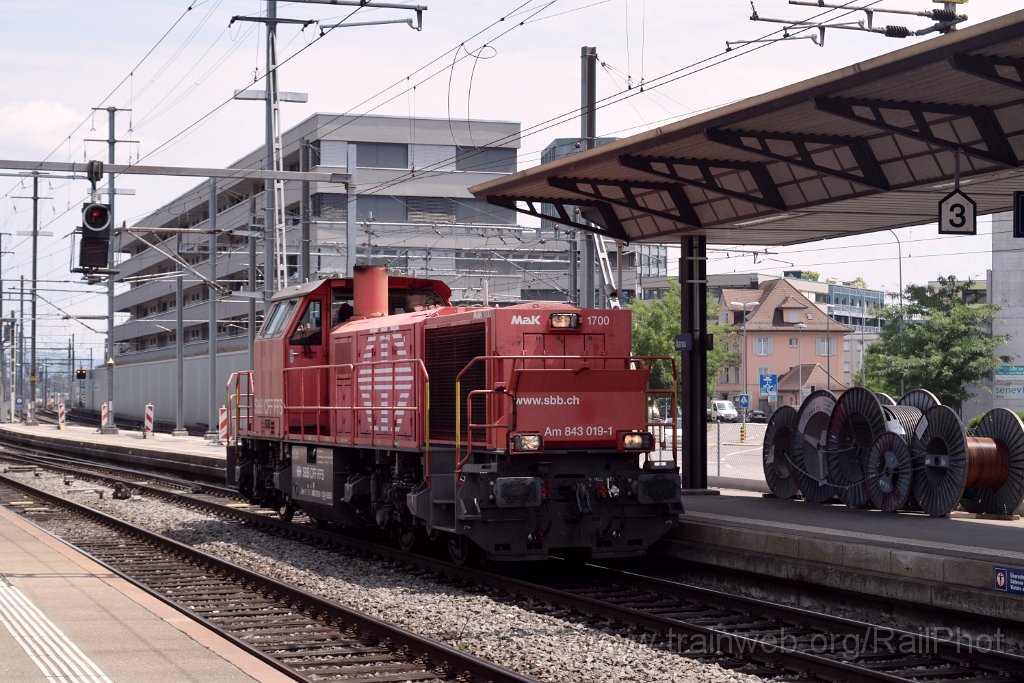 9869-0023-030725.jpg - SBB-CFF Am 843.019-1 / Aarau 3.7.2025