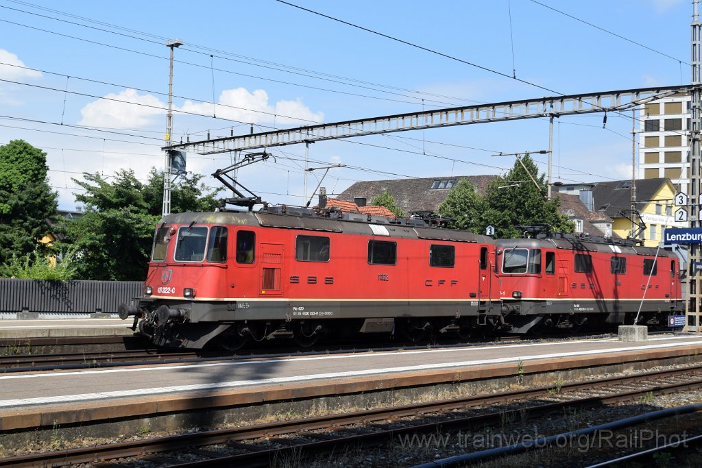9874-0031-030725.jpg - SBB-CFF Re 4/4" 11322 + Re 4/4" 11331 / Lenzburg 3.7.2025