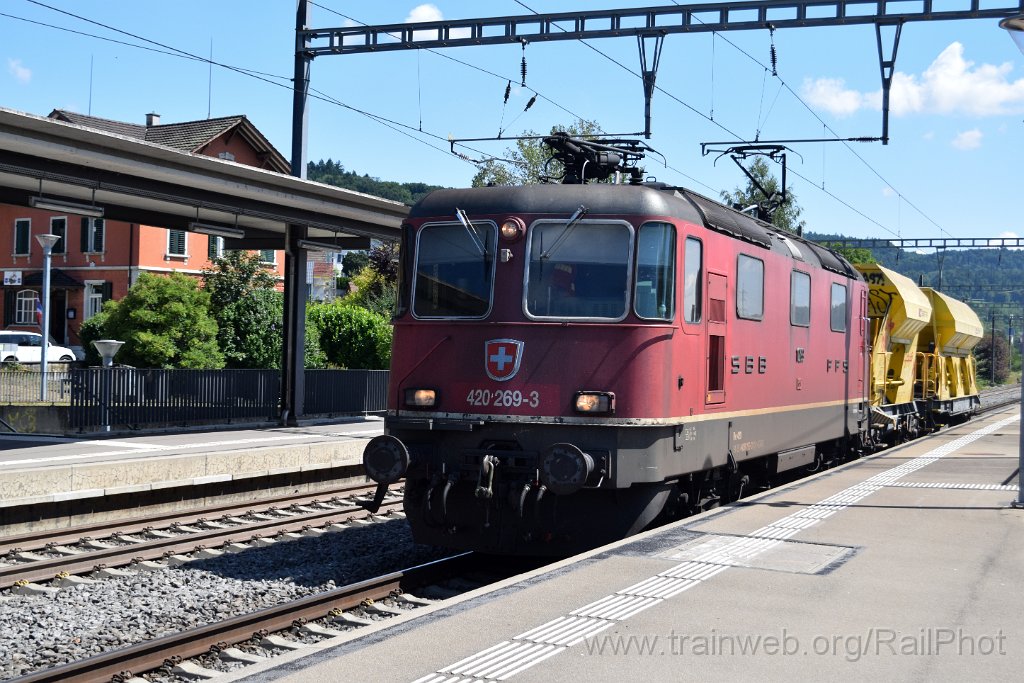 9876-0046-100725.jpg - SBB-CFF Re 4/4" 11269 / Otelfingen 10.7.2025
