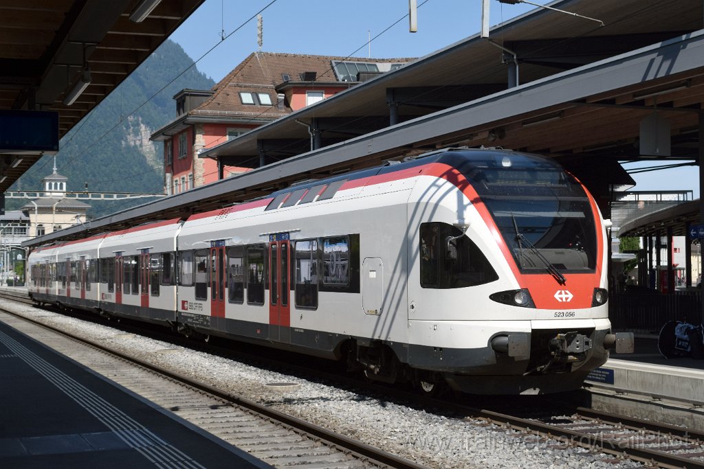 9880-0014-120725.jpg - SBB-CFF RABe 523.056 / Arth-Goldau 12.7.2025