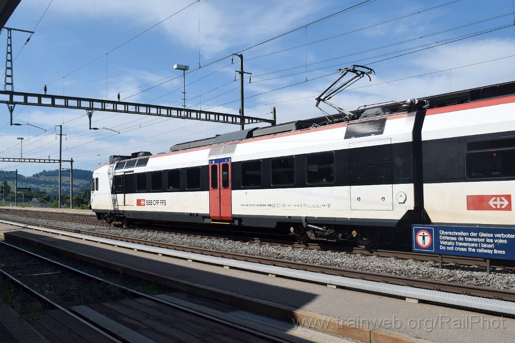 9903-0010-180725.jpg - SBB-CFF RBDe 560.295-8 / Immensee 18.7.2025