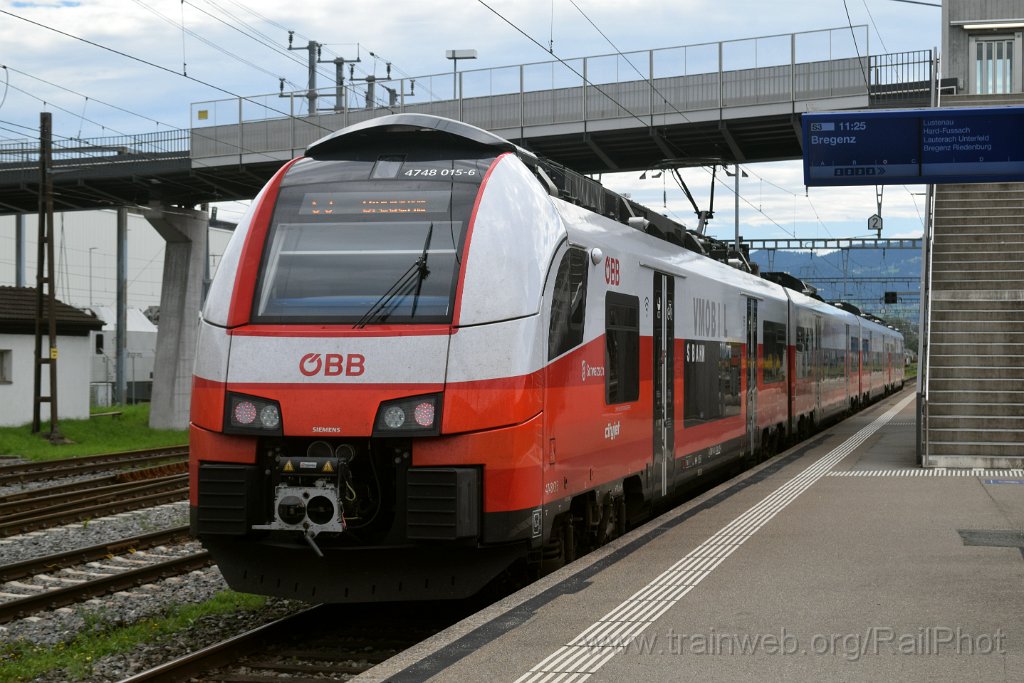 9929-0039-050825.jpg - ÖBB 4748.015 "Schwarzach" / St.Margrethen 5.8.2025