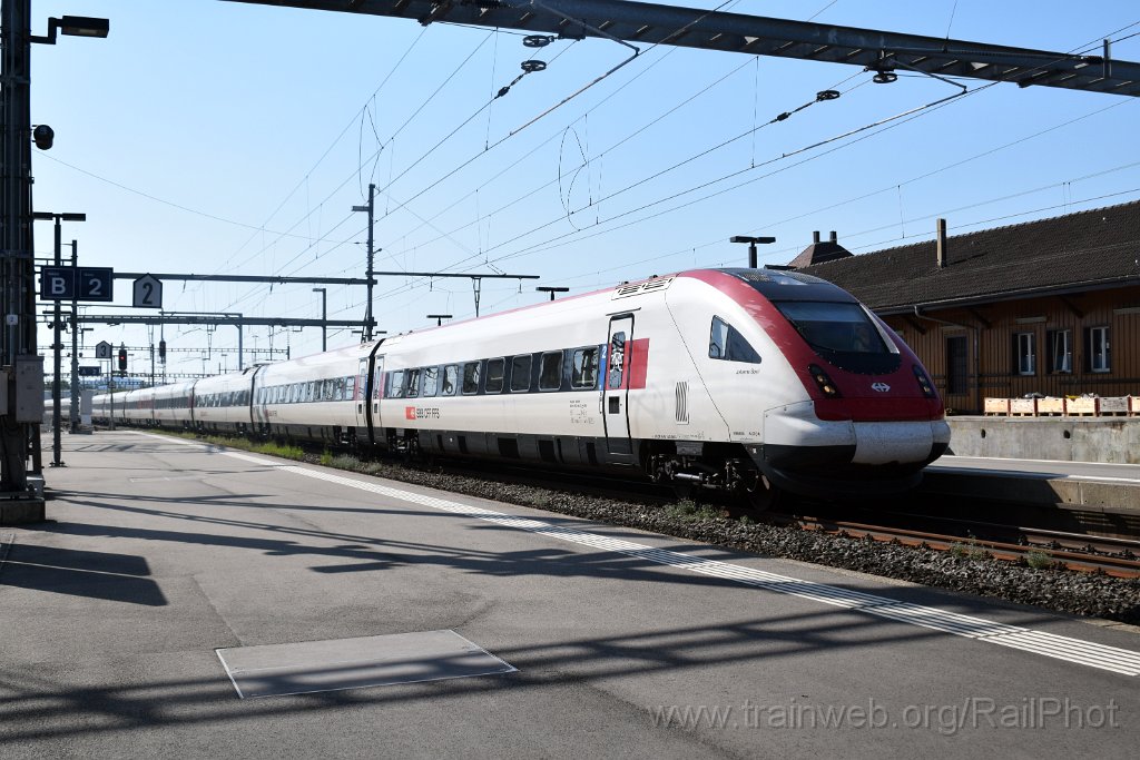 9937-0023-090825.jpg - SBB-CFF ICN RABe 500.006 "Johanna Spyri" / Wil 9.8.2025