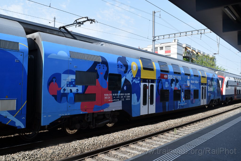 9943-0044-130825.jpg - SBB-CFF RABe 514.052-0 "ZKB Die nahe Bank" / Zürich-Oerlikon 13.8.2025