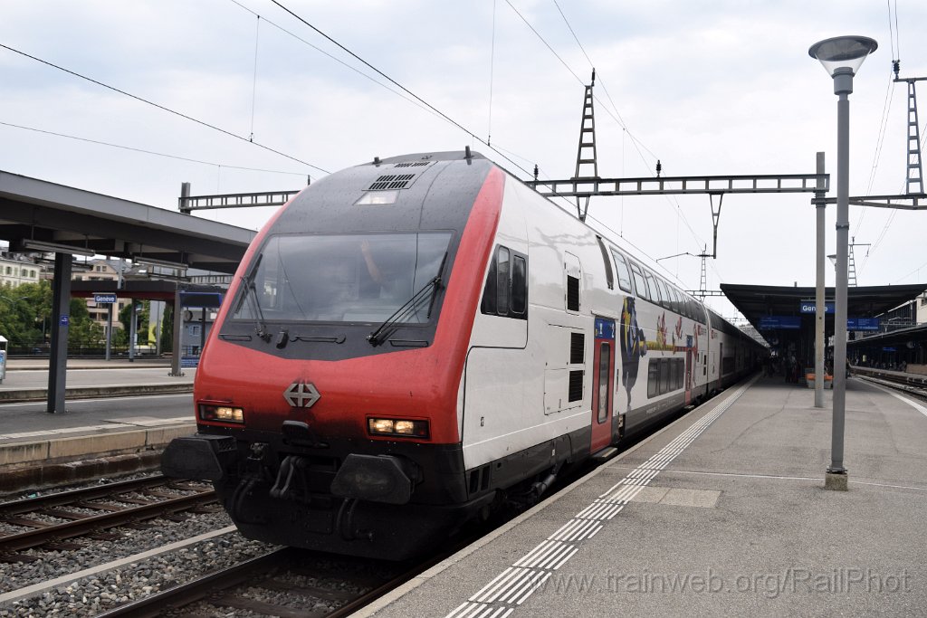 9947-0049-190825.jpg - SBB-CFF Bt 915 / Genève-Cornavin 19.8.2025