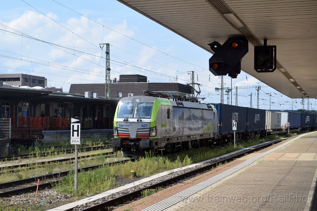 9960-0050-220825.jpg - BLS Re 475.427 / Basel Badische Bahnhof 22.8.2025