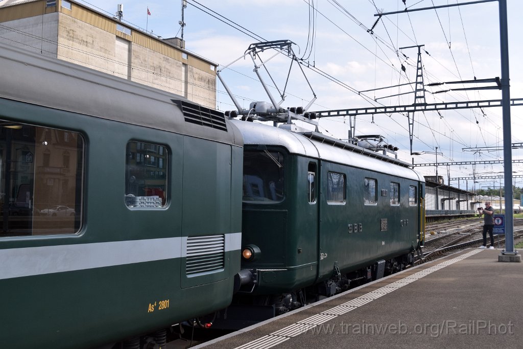 9967-0008-230825.jpg - SBB-CFF Re 4/4' 10001 / Romanshorn 23.8.2025
