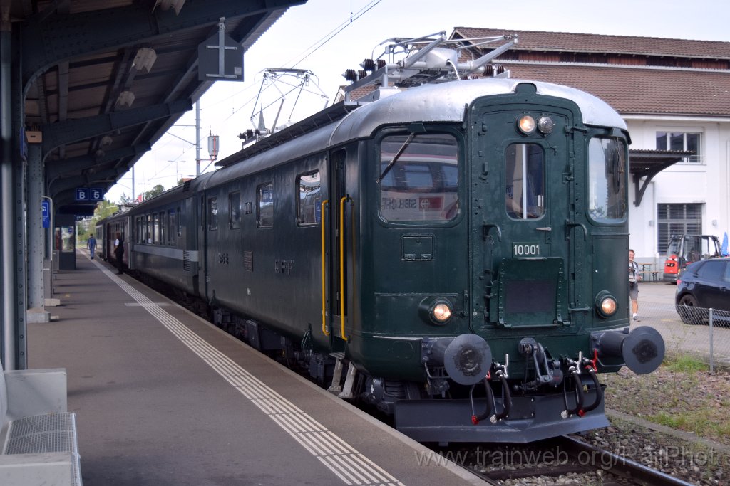 9967-0024-230825.jpg - SBB-CFF Re 4/4' 10001 / Romanshorn 23.8.2025