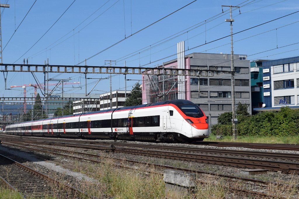 9977-0002-250825.jpg - SBB-CFF RABe 501.032 "Veneto" / Schlieren 25.8.2025