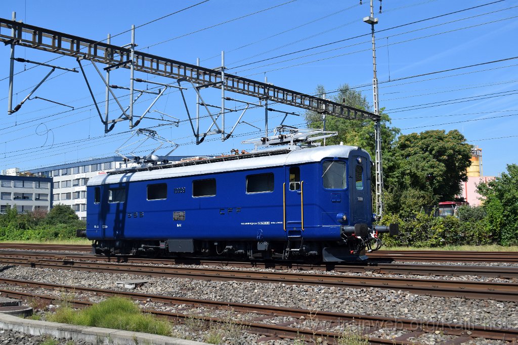 9978-0048-250825.jpg - CLRA Re 4/4' 10009 / Schlieren 25.8.2025