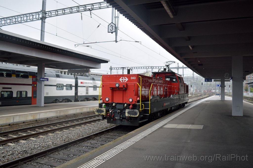 10038-0033-220925.jpg - SBB-CFF Aem 940.043 / Winterthur 22.9.2025