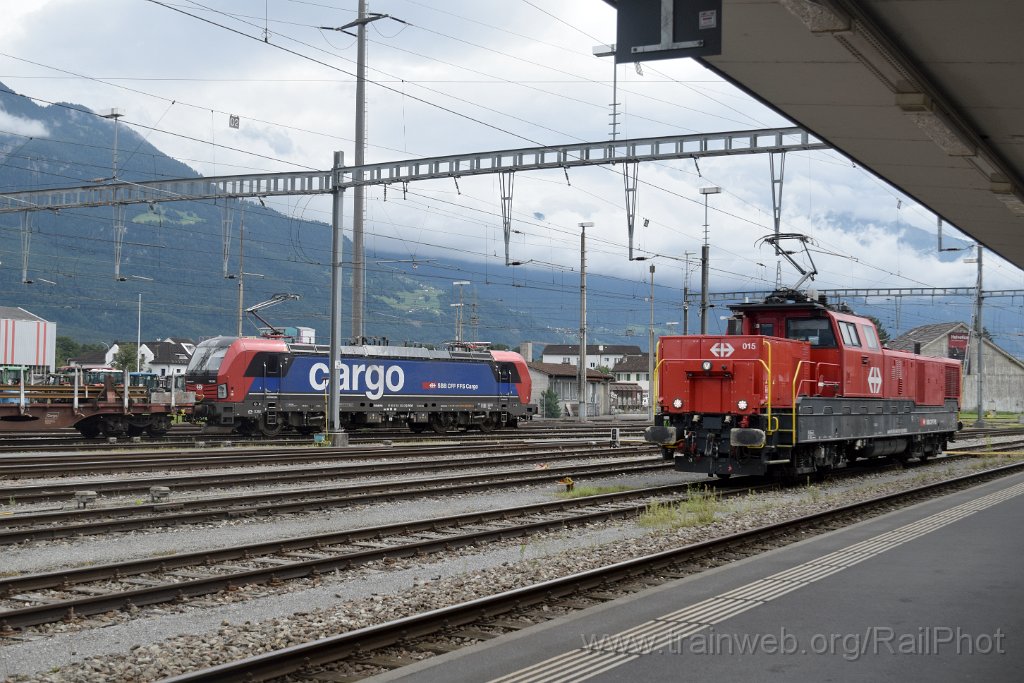 9982-0032-010925.jpg - SBB-CFF Aem 940.015-1 + 193.062 / Buchs SG 1.9.2025