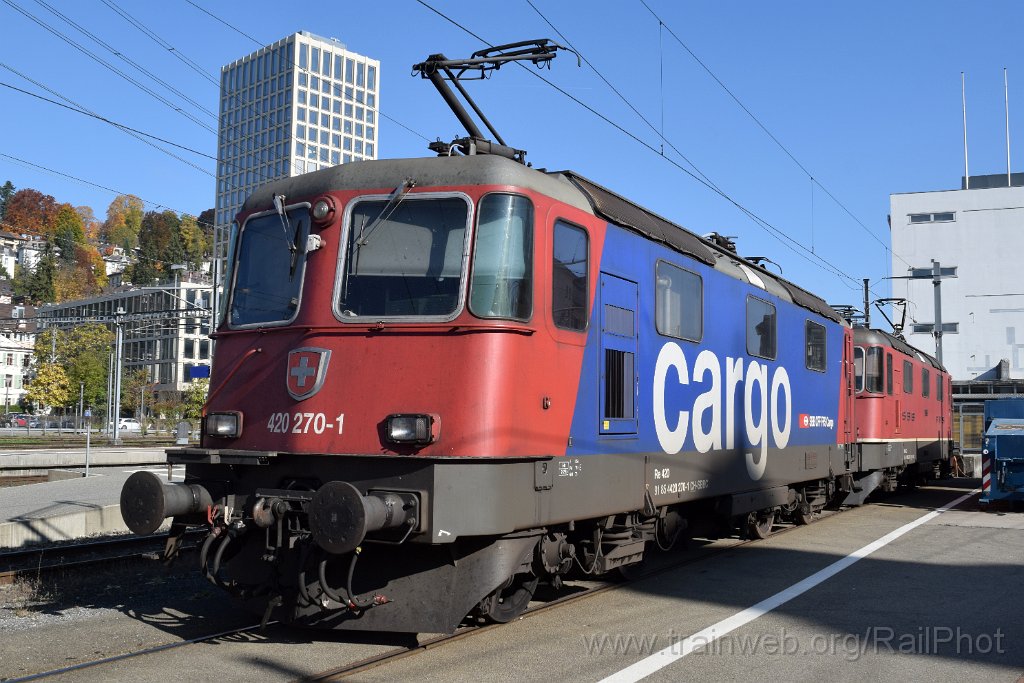 10076-0038-181025.jpg - SBB-CFF Re 420.270-1 + Re 4/4" 11331 / St.Gallen HB 18.10.2025