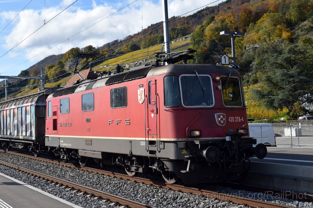 10097-0013-281025.jpg - SBB-CFF Re 4/4" 11278 "Cham" / Twann 28.10.2025