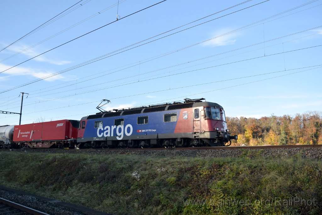 10105-0037-051125.jpg - SBB-CFF Re 620.071-1 "Othmarsingen" / Killwangen-Spreitenbach 5.11.2025