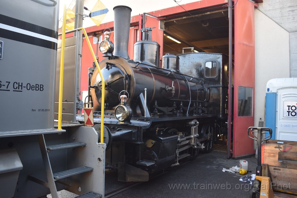 10110-0039-081125.jpg - OeBB E 3/3 2 "Chluser Schnägg" / Balsthal 8.11.2025