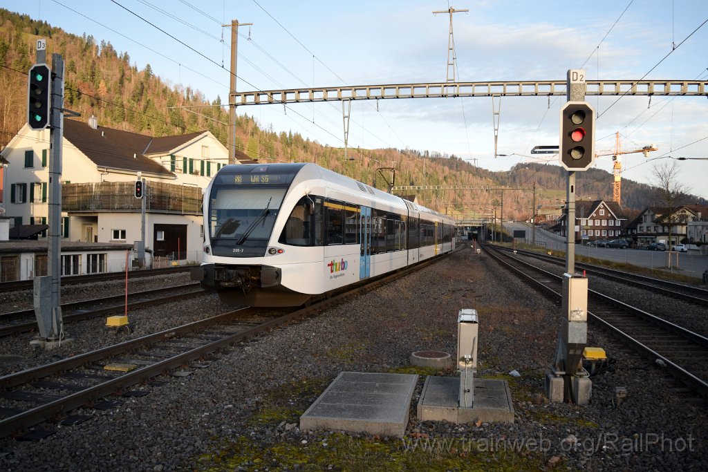 10122-0035-151125.jpg - Thurbo RABe 526.285 / Wattwil 15.11.2025