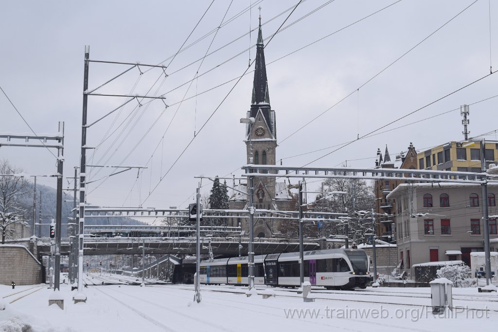 10124-0016-221125.jpg - Thurbo RABe 526.767-9 "Kreuzlingen" / St.Gallen HB 22.11.2025