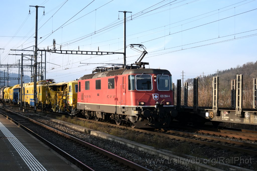 10127-0048-021225.jpg - SBB-CFF Re 4/4" 11264 / Killwangen-Spreitenbach 2.12.2025