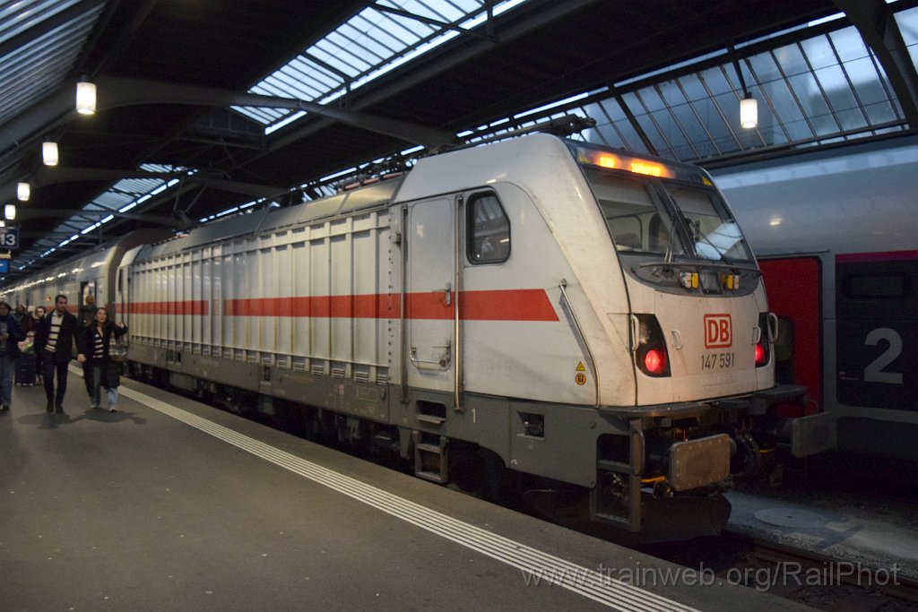 10136-0023-051225.jpg - DBAG 147.591 / Zürich HB 5.12.2025