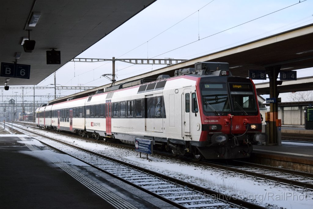 10163-0013-060126.jpg - SBB-CFF RBDe 560.282-6 / Lenzburg 6.1.2026