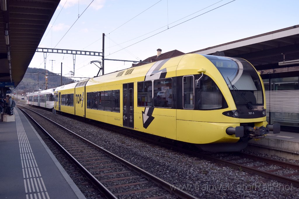 10240-0037-120326.jpg - Thurbo RABe 526.707-5 "Top Blitz" + RABe 526.759-6 "Insel Mainau" / Wattwil 12.3.2026