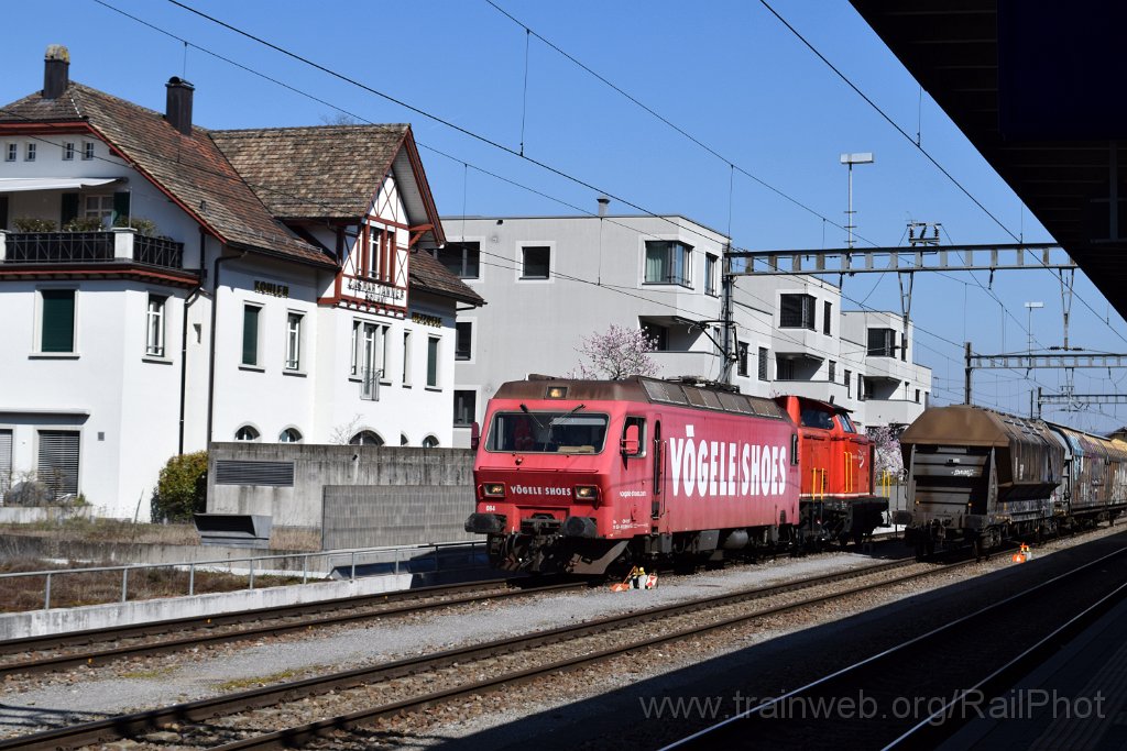 10248-0015-200326.jpg - DSF Re 456.094-2 "Herisau" + ASM Am 847.957-8 / Frauenfeld 20.3.2026