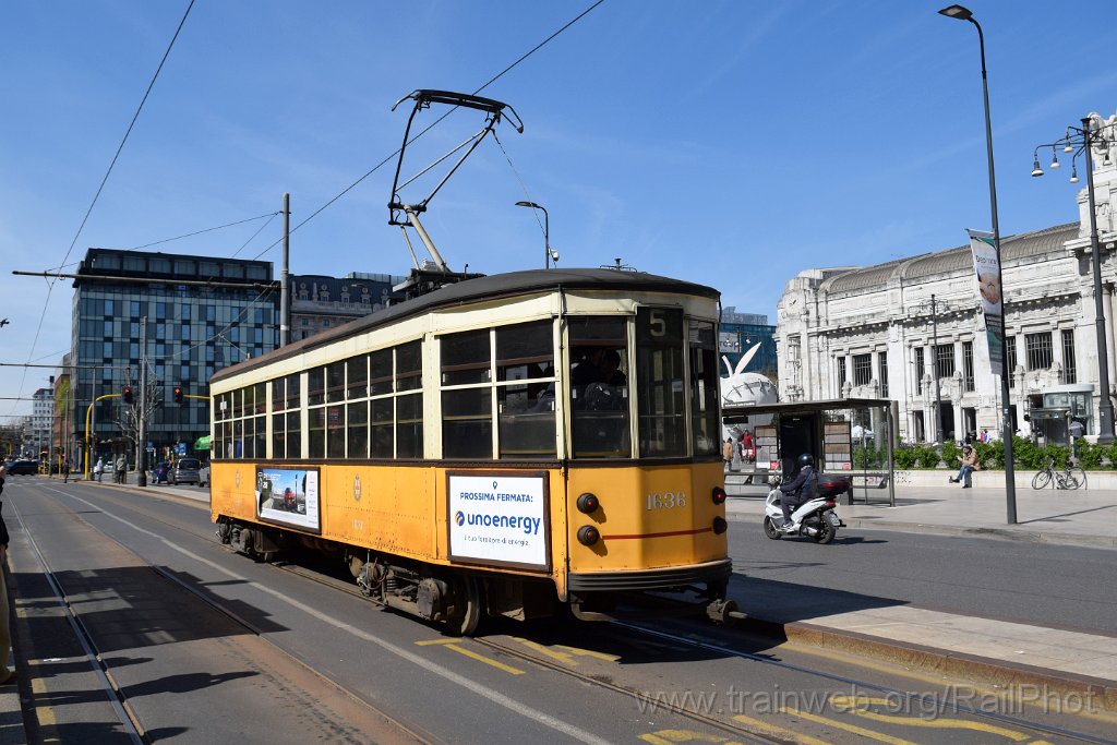 10255-0036-280326.jpg - ATM 1636 / Stazione Centrale Piazza Duca D'Aosta 28.3.2026
