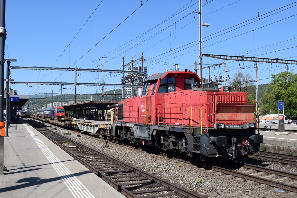 10290-0026-220426.jpg - SBB-CFF Am 841.014-4 + Sgnss 071 / Dietikon 22.4.2026