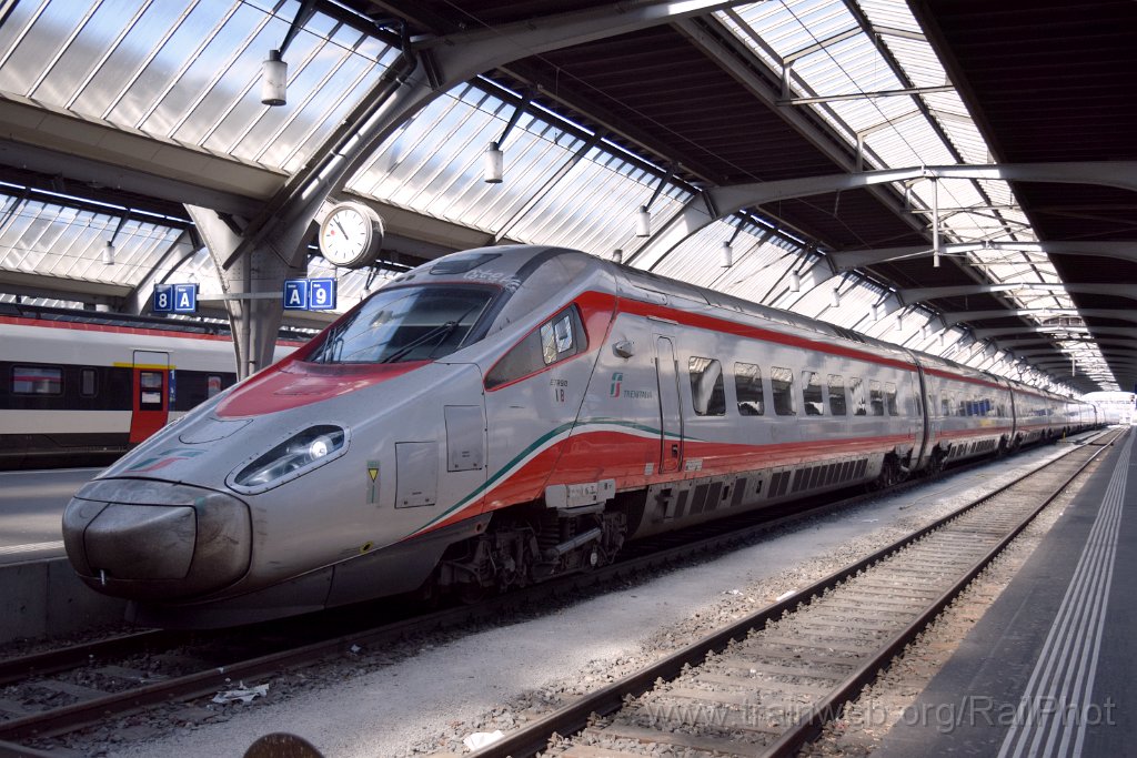 10295-0033-250426.jpg - FS ETR 610.701 / Zürich HB 25.4.2026