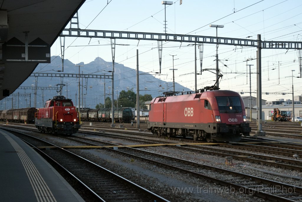 10349-0015-280526.jpg - ÖBB 1116.149 + SBB-CFF Aem 940.007-8 / Buchs SG 28.5.2026