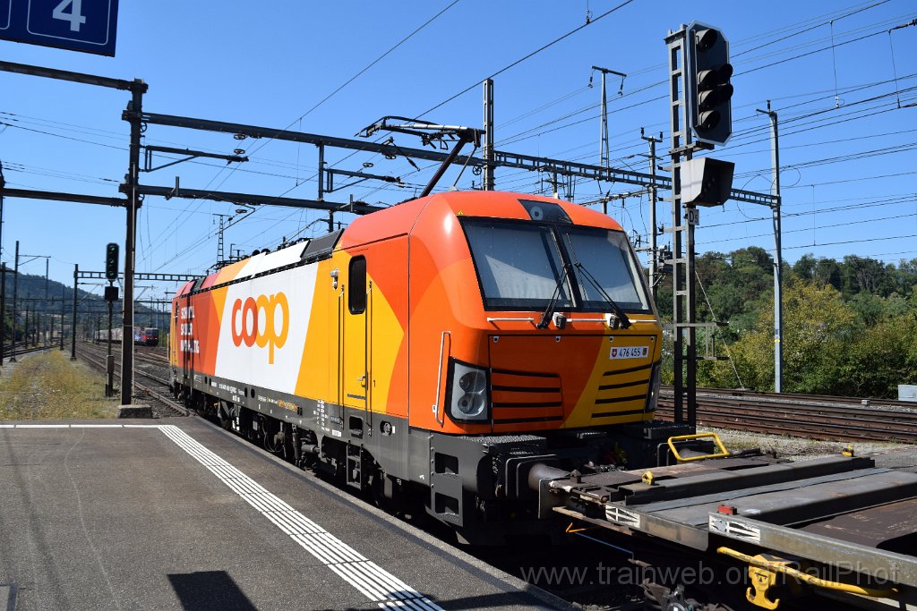 10415-0002-120826.jpg - RailCare Rem 476.455-1 "Bern" / Killwangen-Spreitenbach 12.8.2026