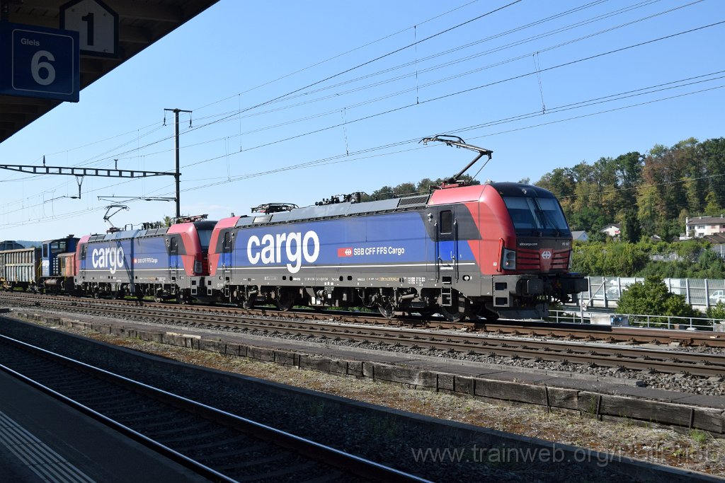10418-0011-120826.jpg - SBB-CFF 193.067 + RCM / SBB-CFF 193.075-9 + Tm 232.101-6 / Killwangen-Spreitenbach 12.8.2026
