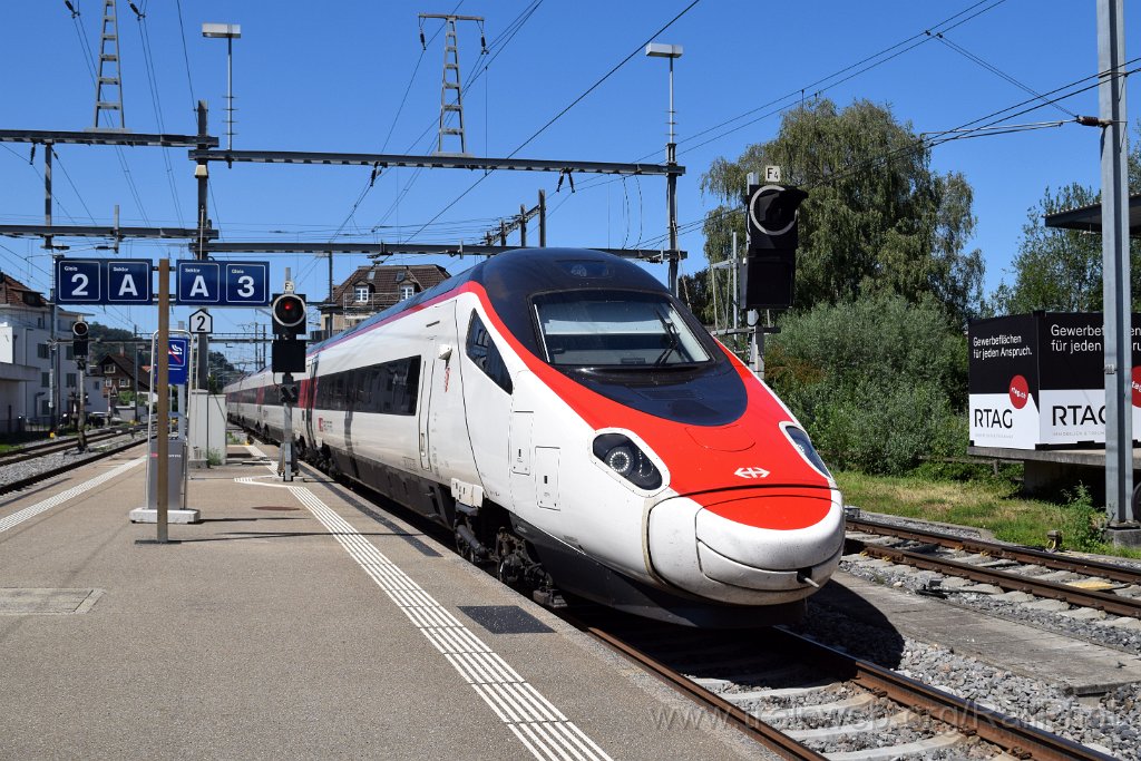 10431-0036-190826.jpg - SBB-CFF RABe 503.013 "Valais" / St.Margrethen 19.8.2026